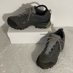 La Sportiva Spire GTX Hiking Shoes Women’s Size 8.5 Gray Waterproof Gore-Tex